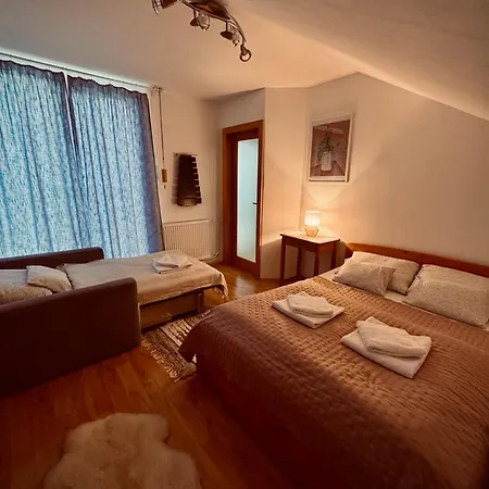 Jarmocna Apartmán *